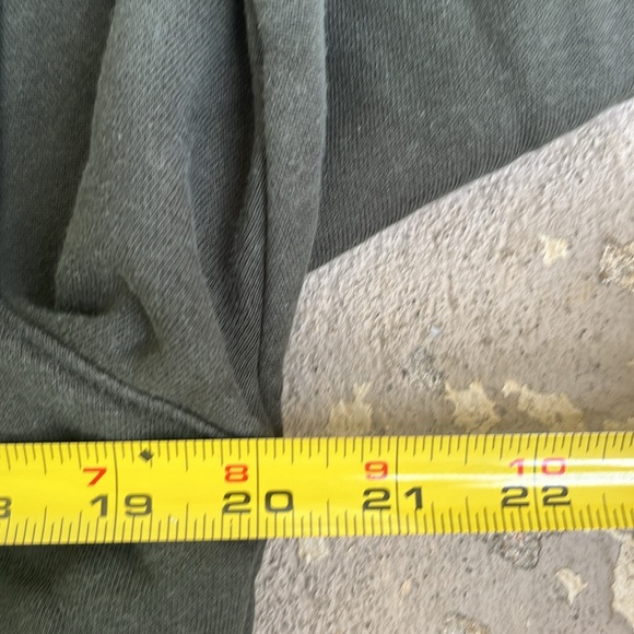 EUC under armor forest green hoodie - Picture 10 of 11